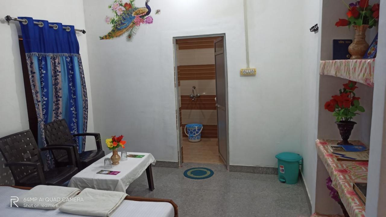 Hostel Buddha 카주라호 외부 사진